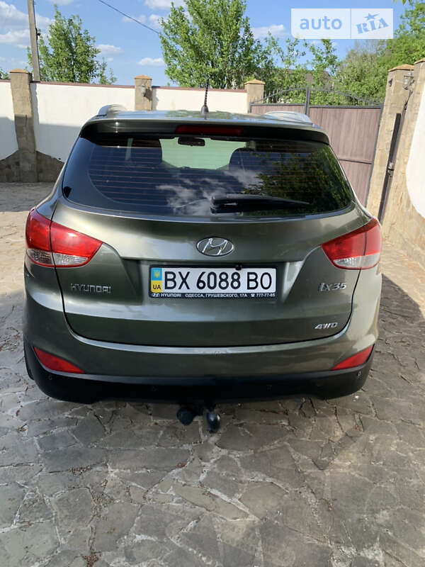 Позашляховик / Кросовер Hyundai ix35 2010 в Хмельницькому