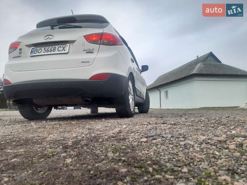 Внедорожник / Кроссовер Hyundai ix35 2011 в Тернополе