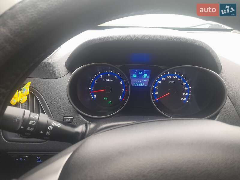 Внедорожник / Кроссовер Hyundai ix35 2011 в Тернополе