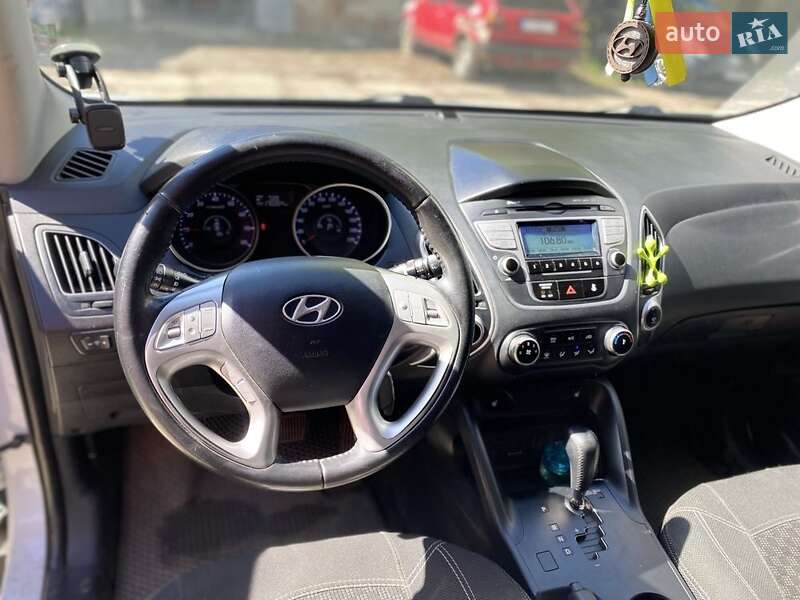 Внедорожник / Кроссовер Hyundai ix35 2011 в Коломые