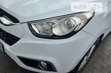 Внедорожник / Кроссовер Hyundai ix35 2010 в Ивано-Франковске