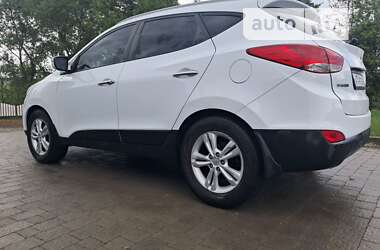 Внедорожник / Кроссовер Hyundai ix35 2010 в Ивано-Франковске