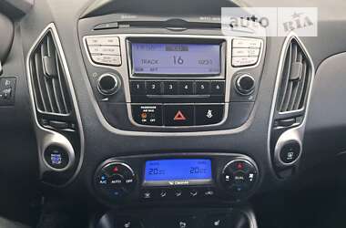 Внедорожник / Кроссовер Hyundai ix35 2010 в Ивано-Франковске