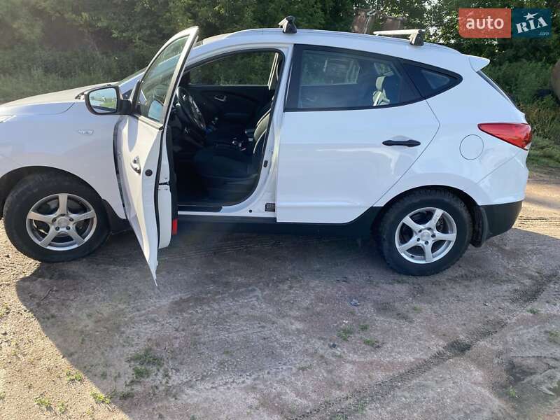 Позашляховик / Кросовер Hyundai ix35 2011 в Ковелі