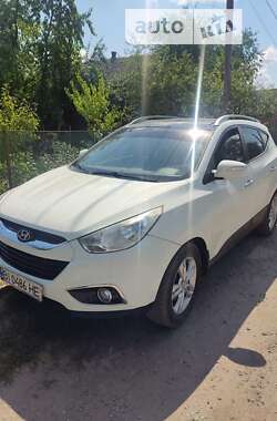 Внедорожник / Кроссовер Hyundai ix35 2011 в Карловке