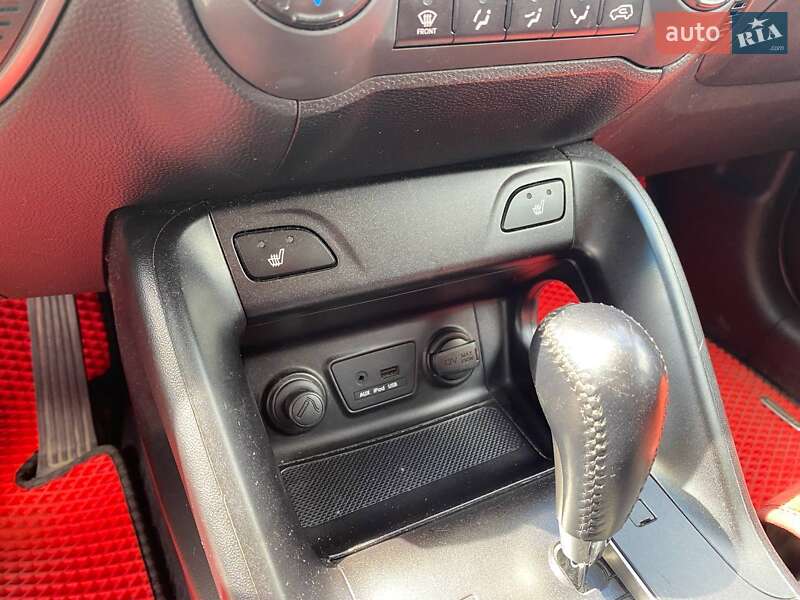 Позашляховик / Кросовер Hyundai ix35 2014 в Львові