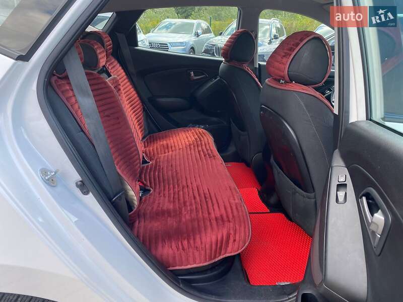 Позашляховик / Кросовер Hyundai ix35 2014 в Львові