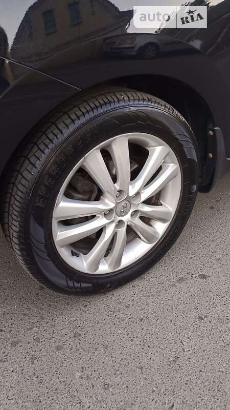 Внедорожник / Кроссовер Hyundai ix35 2010 в Одессе фото 9 Внедорожник / Кроссовер Hyundai ix35 2010 в Одессе
