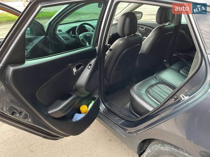 Позашляховик / Кросовер Hyundai ix35 2010 в Вінниці