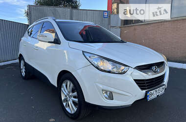 Внедорожник / Кроссовер Hyundai ix35 2012 в Одессе