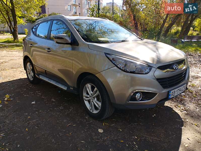 Позашляховик / Кросовер Hyundai ix35 2010 в Вінниці