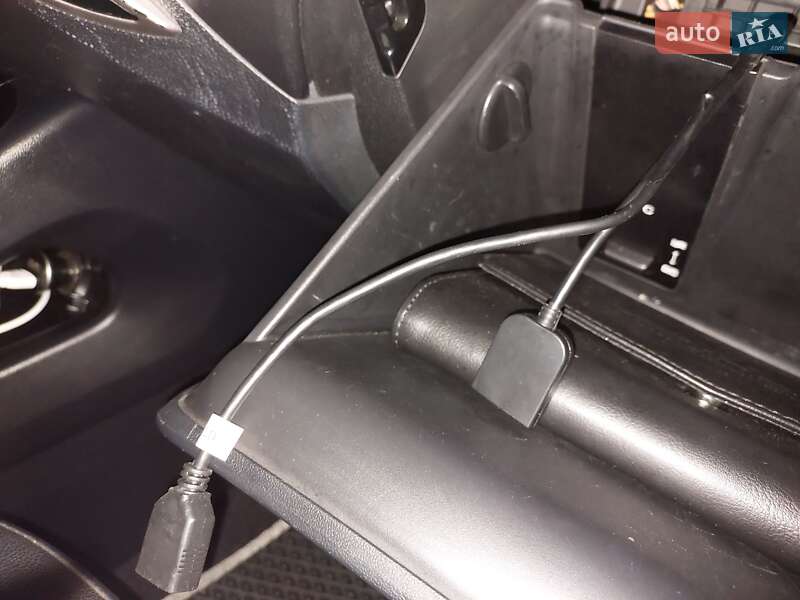 Внедорожник / Кроссовер Hyundai ix35 2013 в Голованевске