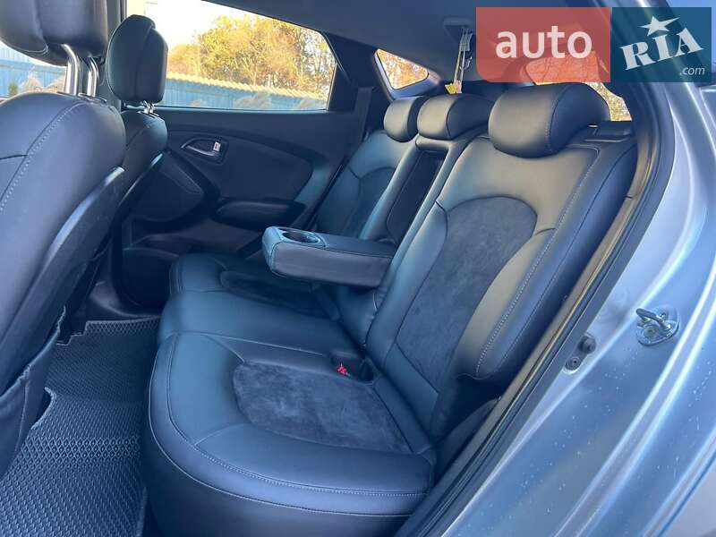 Позашляховик / Кросовер Hyundai ix35 2013 в Луцьку