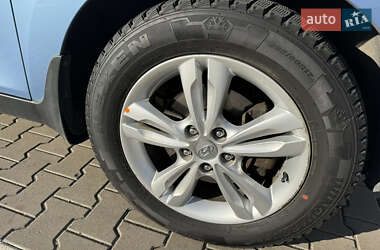 Внедорожник / Кроссовер Hyundai ix35 2012 в Киеве