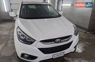 Внедорожник / Кроссовер Hyundai ix35 2013 в Чернигове