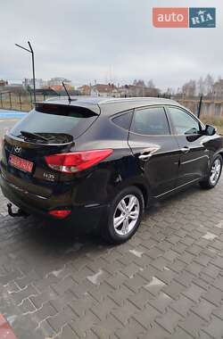 Позашляховик / Кросовер Hyundai ix35 2012 в Луцьку