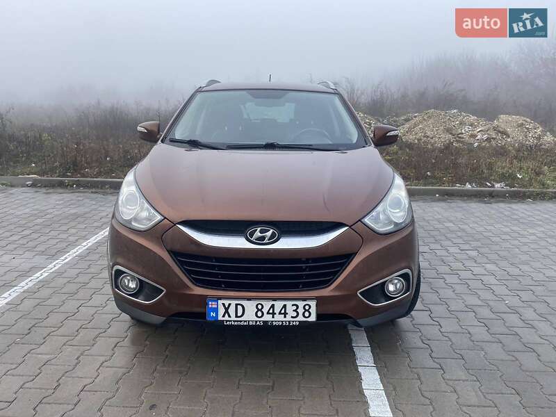 Позашляховик / Кросовер Hyundai ix35 2013 в Тернополі