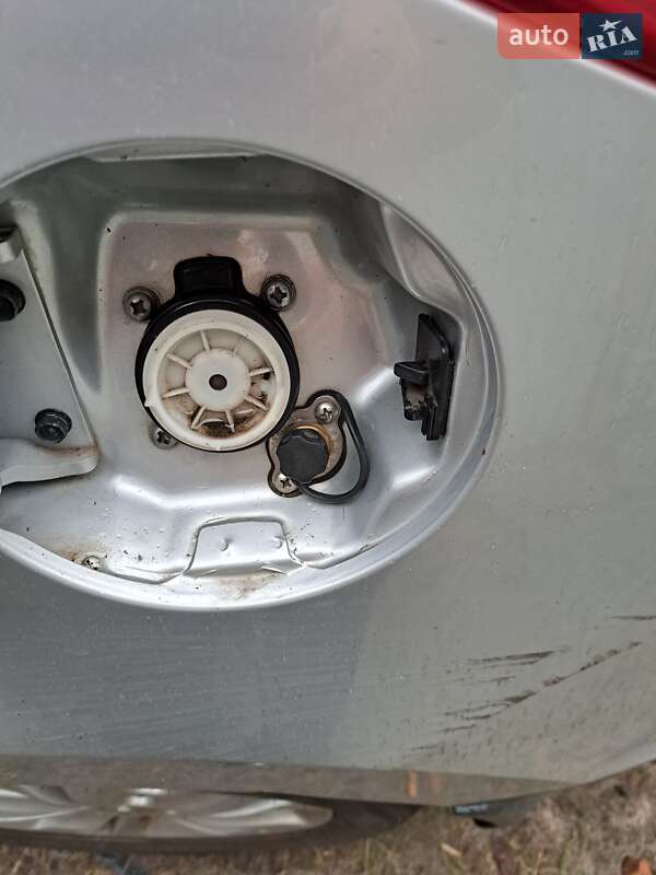 Позашляховик / Кросовер Hyundai ix35 2010 в Дніпрі