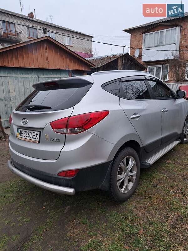 Позашляховик / Кросовер Hyundai ix35 2010 в Дніпрі