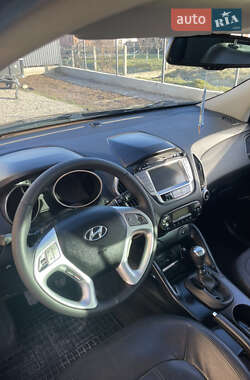 Внедорожник / Кроссовер Hyundai ix35 2011 в Вестовой