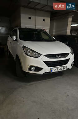 Позашляховик / Кросовер Hyundai ix35 2011 в Одесі