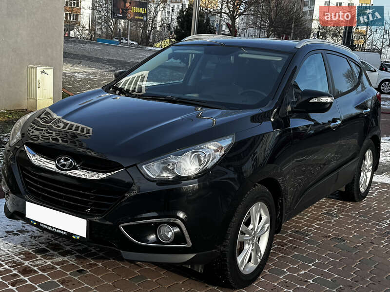 Внедорожник / Кроссовер Hyundai ix35 2011 в Ивано-Франковске