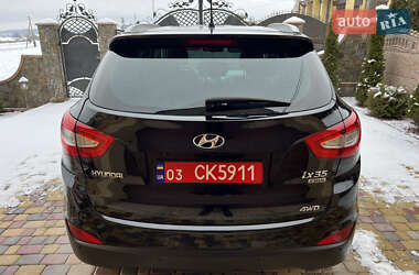 Позашляховик / Кросовер Hyundai ix35 2014 в Чернівцях