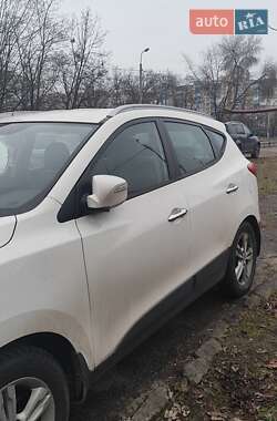 Позашляховик / Кросовер Hyundai ix35 2013 в Києві