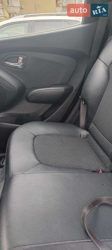 Внедорожник / Кроссовер Hyundai ix35 2013 в Киеве