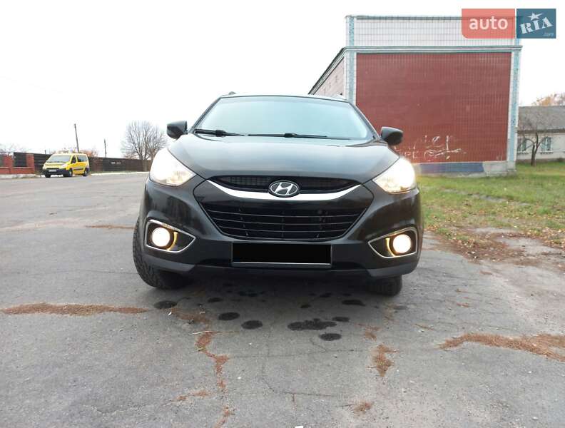 Позашляховик / Кросовер Hyundai ix35 2011 в Києві