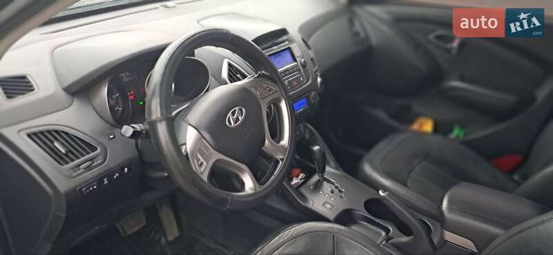 Позашляховик / Кросовер Hyundai ix35 2011 в Києві