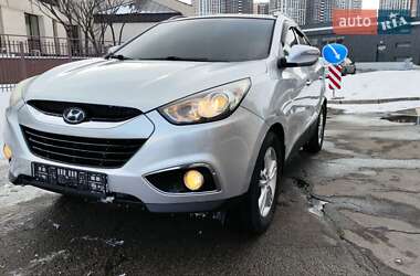 Позашляховик / Кросовер Hyundai ix35 2011 в Києві