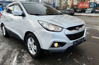 Позашляховик / Кросовер Hyundai ix35 2011 в Києві