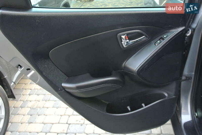 Позашляховик / Кросовер Hyundai ix35 2013 в Луцьку
