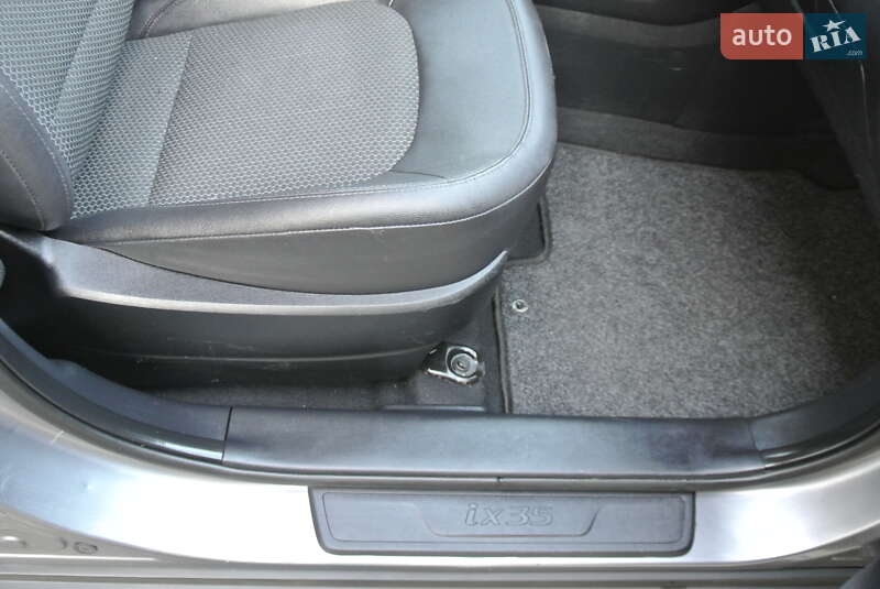 Позашляховик / Кросовер Hyundai ix35 2013 в Луцьку