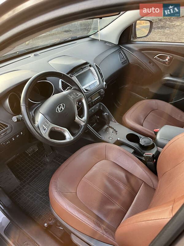 Внедорожник / Кроссовер Hyundai ix35 2011 в Бердичеве фото 12 Внедорожник / Кроссовер Hyundai ix35 2011 в Бердичеве