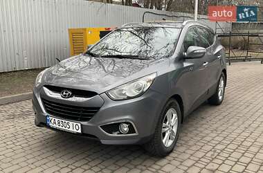 Внедорожник / Кроссовер Hyundai ix35 2011 в 