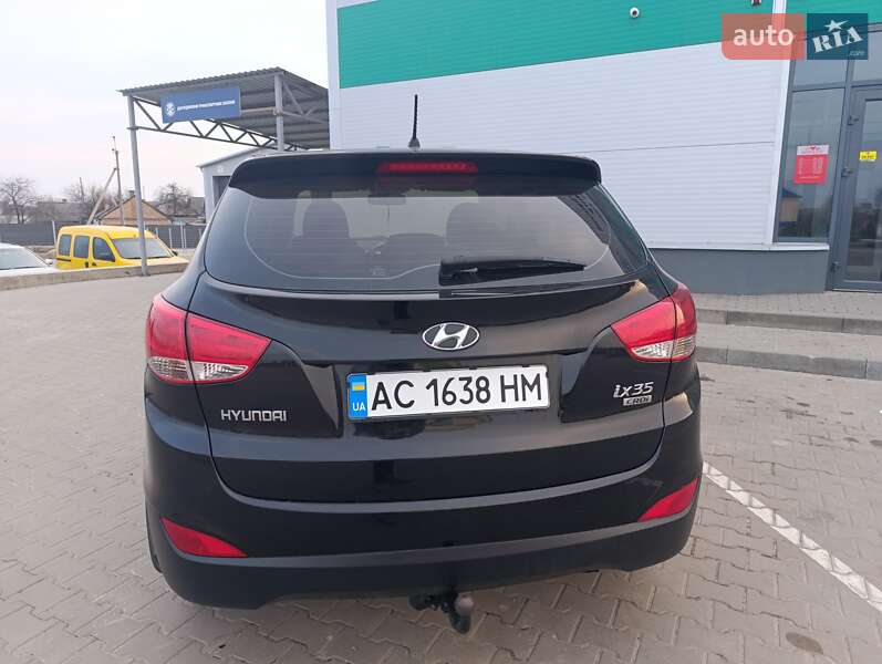 Позашляховик / Кросовер Hyundai ix35 2012 в Нововолинську
