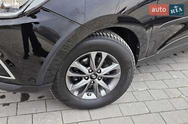 Внедорожник / Кроссовер Hyundai ix35 2014 в 