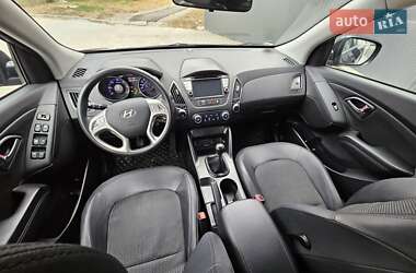 Внедорожник / Кроссовер Hyundai ix35 2014 в 