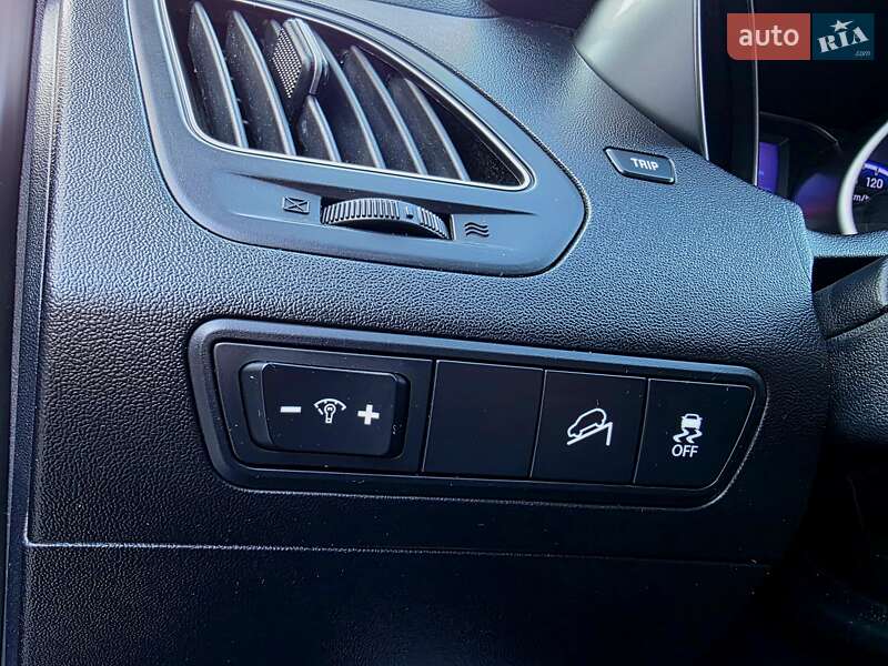 Внедорожник / Кроссовер Hyundai ix35 2010 в Самборе фото 21 Внедорожник / Кроссовер Hyundai ix35 2010 в Самборе