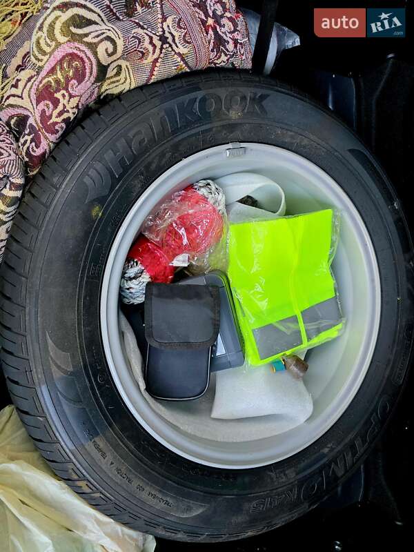 Внедорожник / Кроссовер Hyundai ix35 2010 в Самборе фото 39 Внедорожник / Кроссовер Hyundai ix35 2010 в Самборе