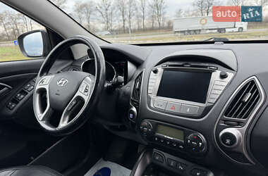 Внедорожник / Кроссовер Hyundai ix35 2014 в 