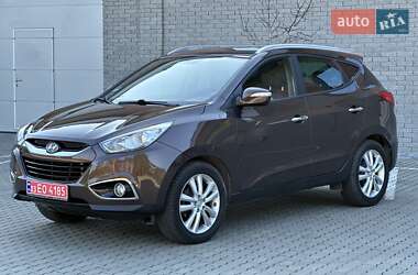 Позашляховик / Кросовер Hyundai ix35 2012 в 