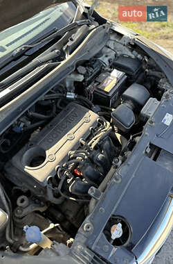 Позашляховик / Кросовер Hyundai ix35 2011 в 