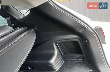 Внедорожник / Кроссовер Hyundai ix35 2011 в 