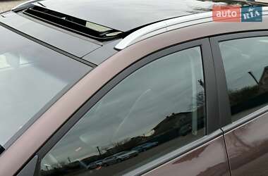 Внедорожник / Кроссовер Hyundai ix35 2014 в 