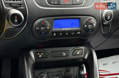 Внедорожник / Кроссовер Hyundai ix35 2014 в 