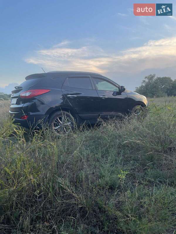 Позашляховик / Кросовер Hyundai ix35 2013 в Дніпрі