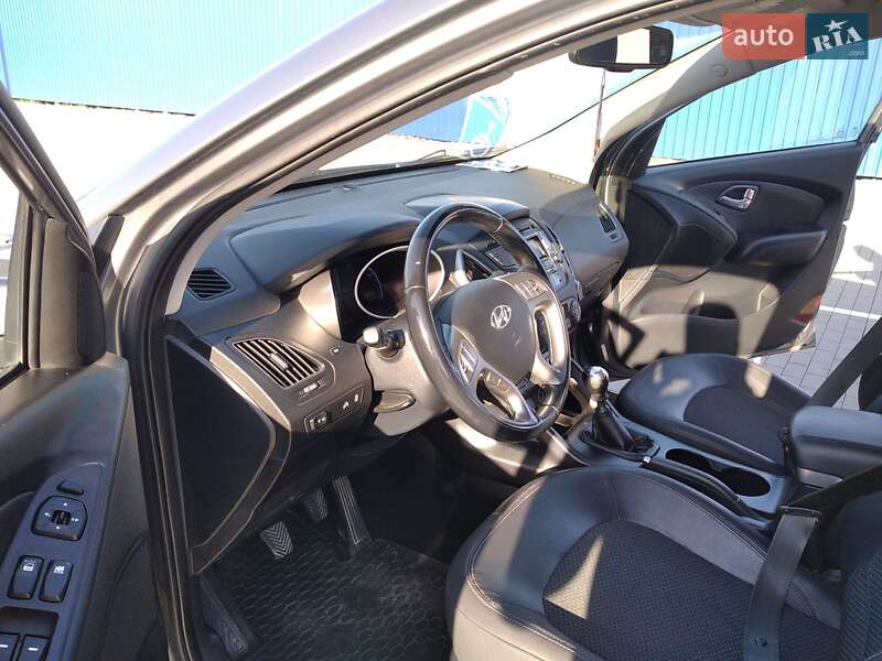 Позашляховик / Кросовер Hyundai ix35 2011 в Калуші